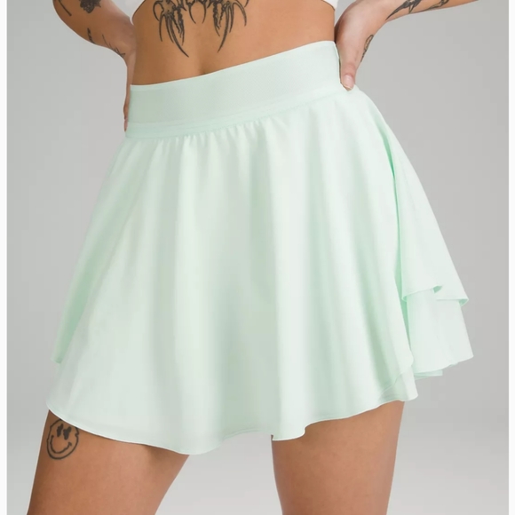 SOLD Lululemon Court Rival High Rise Skirt/Skort - Picture 2 of 9